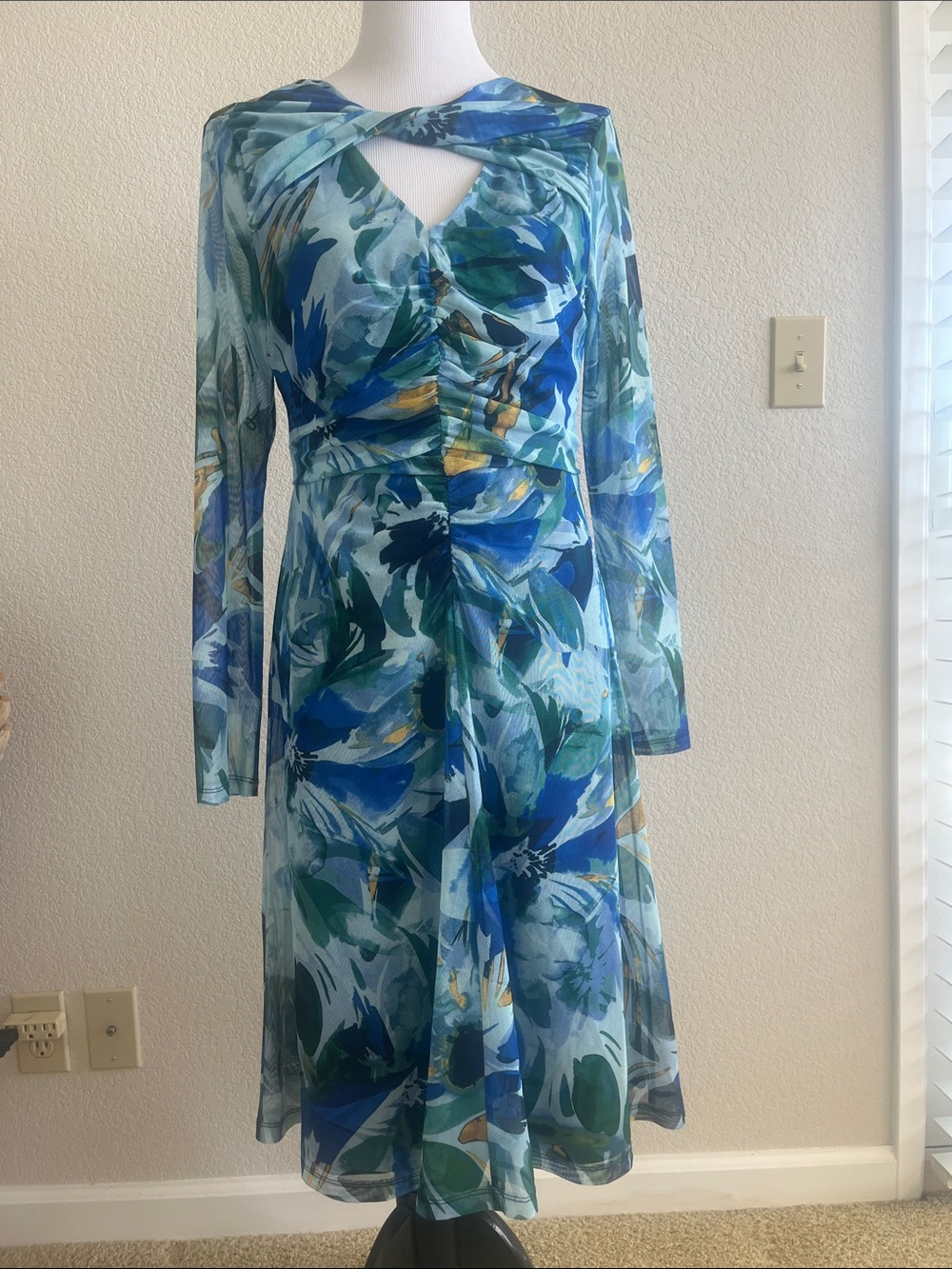 London Times Blue & Green Floral Midi Dress with Twist Neckline